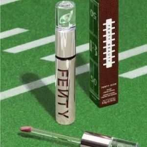 Fenty beauty icon velvet liquid lipstick - RiRi Showstopper game day edition